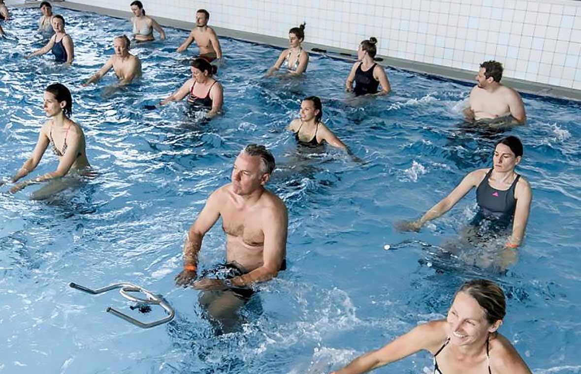 Aqua Cycling Kurs im Freizeitbad